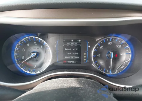 2019 Chrysler Pacifica Touring L z USA, uszkodzony, nr VIN 2C4RC1BG2KR592749